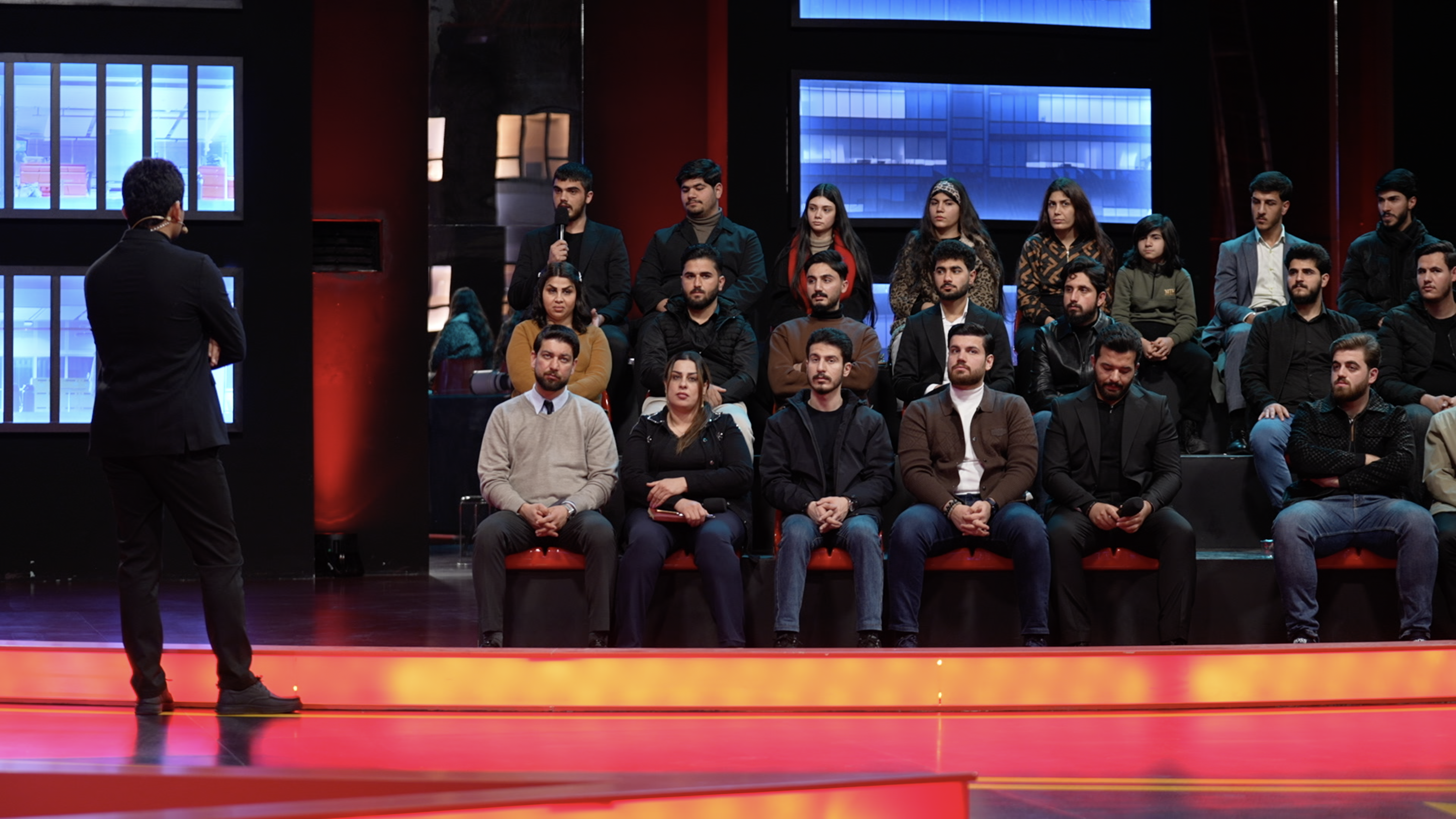 مرۆڤ یان مارکە؛ کێ بەها بە ئەویتر دەبەخشێت؟